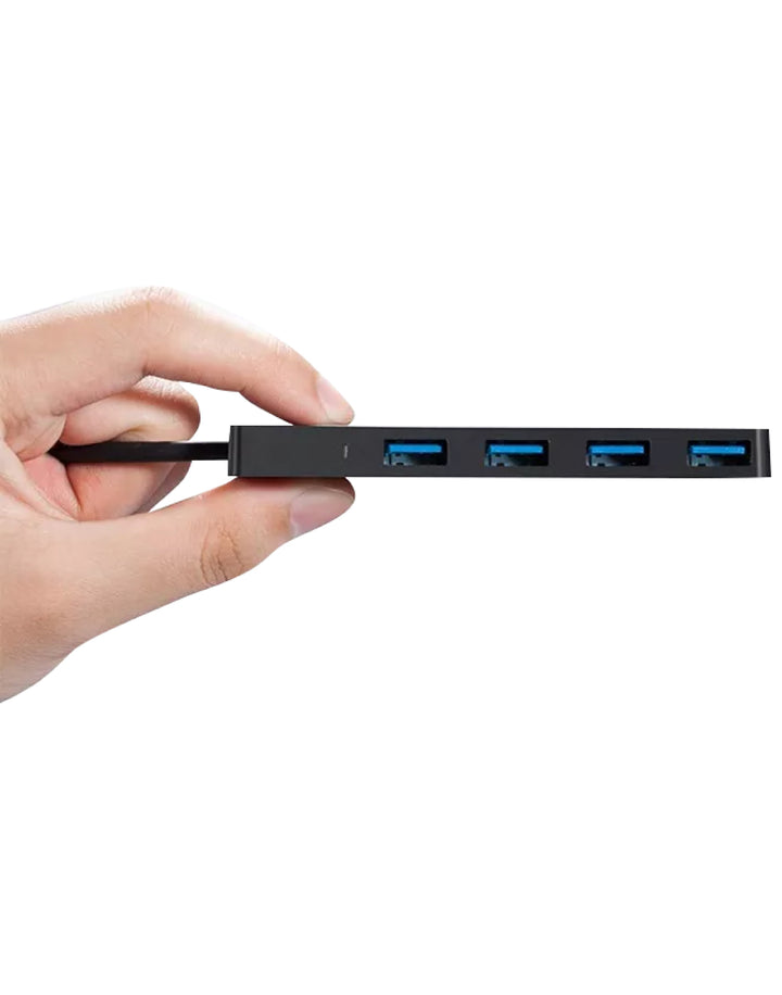 dunne usb hub die vast wordt gehouden